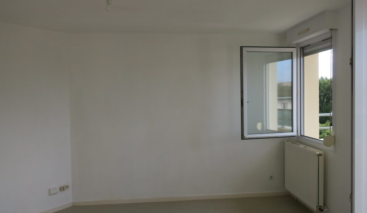 Lemoux Immobilier Agence Immobiliere Rennes Piece 1
