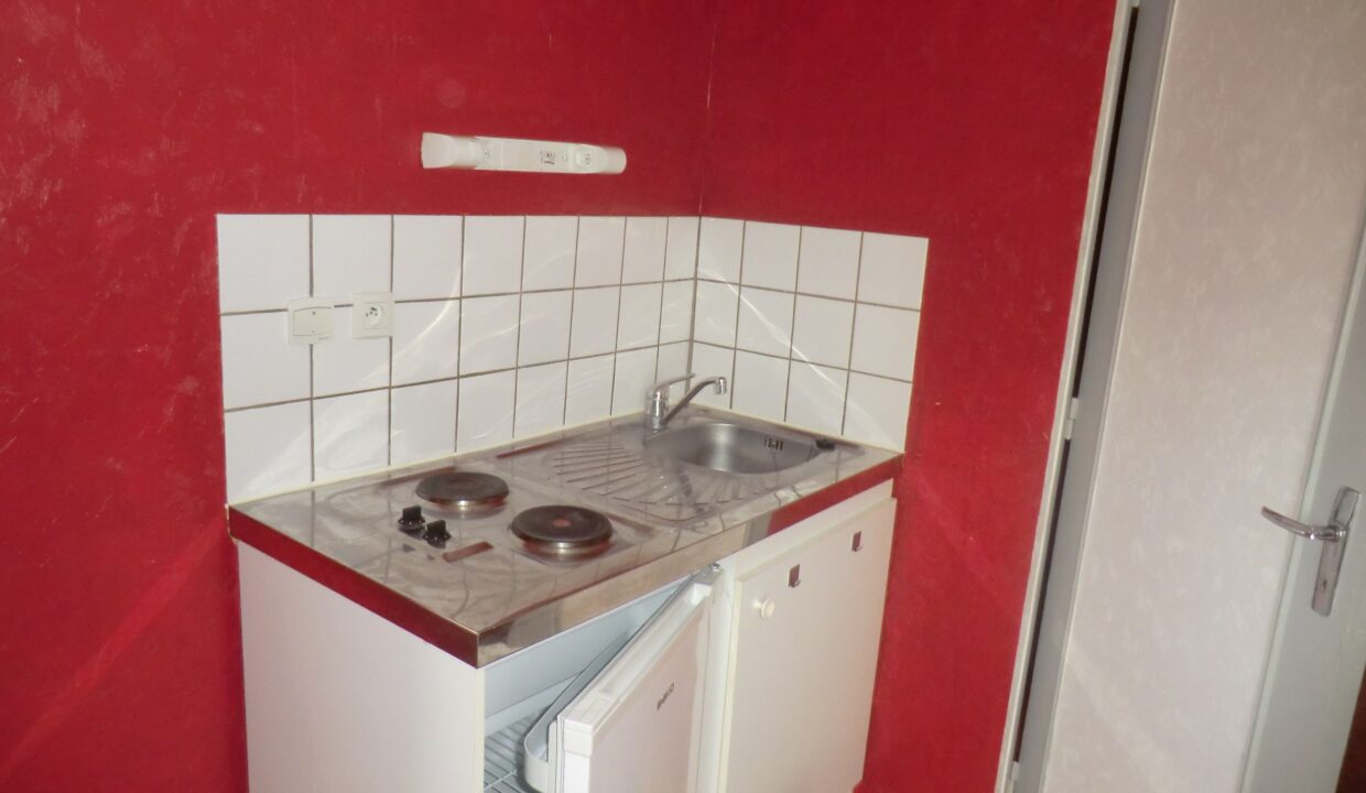 Lemoux Immobilier Agence Immobiliere Rennes KITCHENETTE