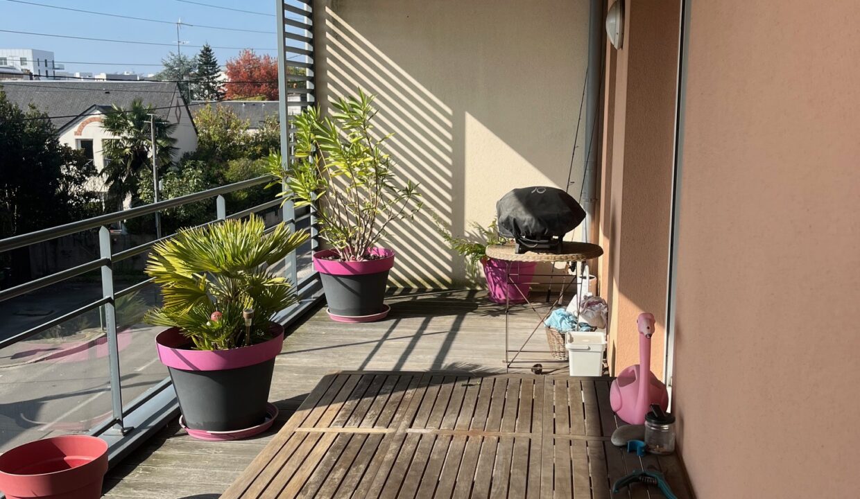 Lemoux Immobilier Agence Immobiliere Rennes Balcon