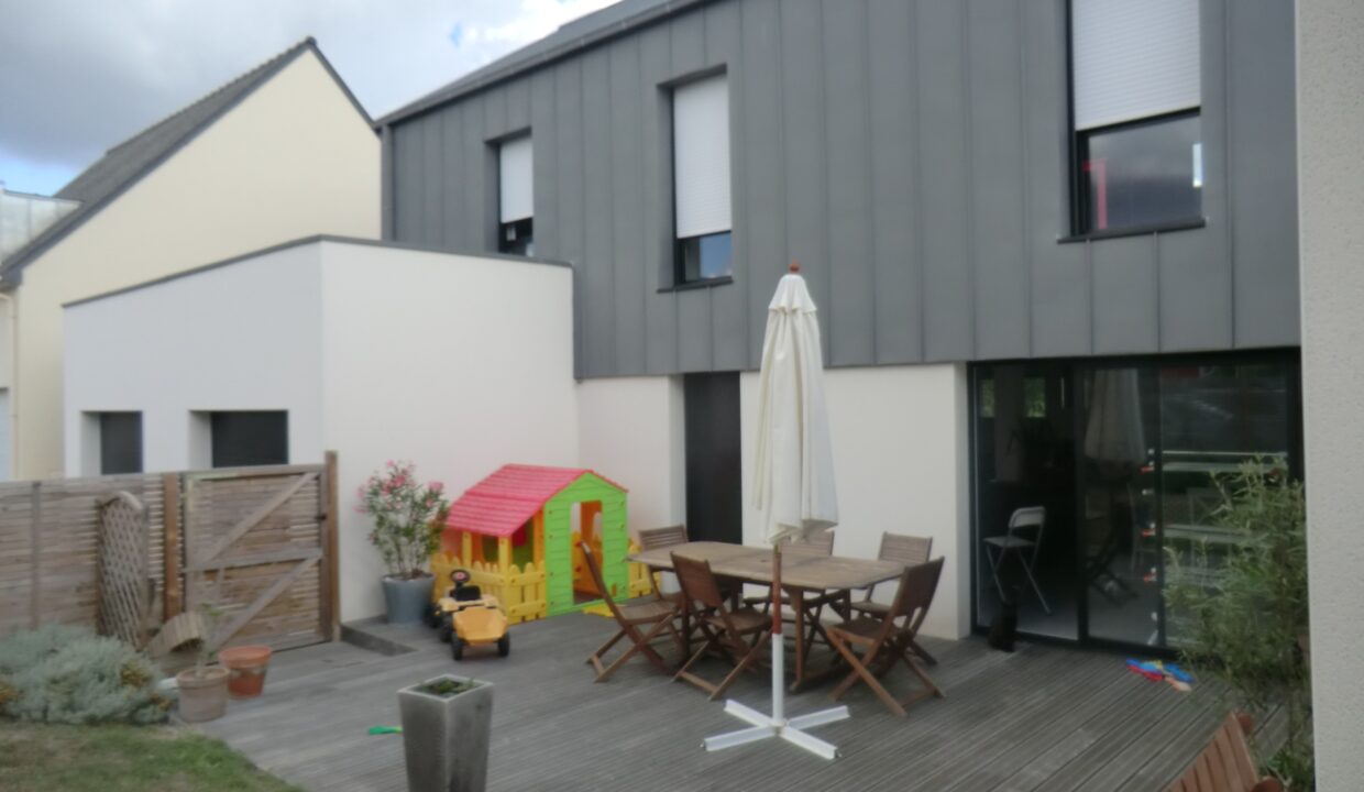Lemoux Immobilier Agence Immobiliere Rennes Terrasse