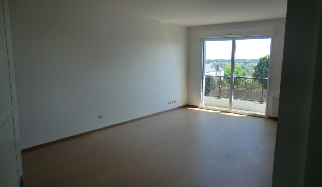 Lemoux Immobilier Agence Immobiliere Rennes Sejour LAUNAYJEROMEA44