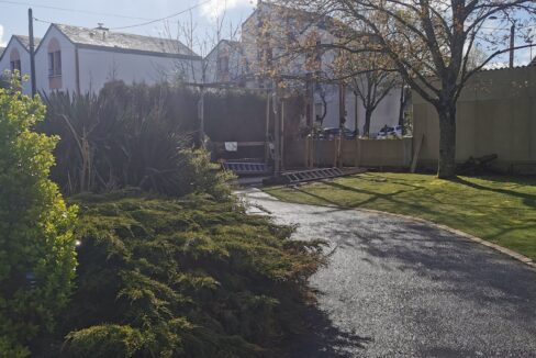 Lemoux Immobilier Agence Immobiliere Rennes Angle Rue Garage Voisin 1