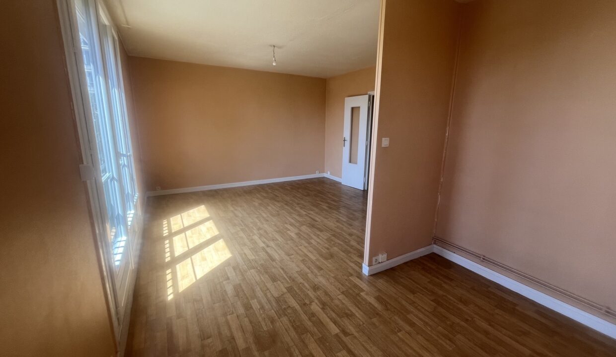Lemoux Immobilier Agence Immobiliere Rennes Sejour Salon